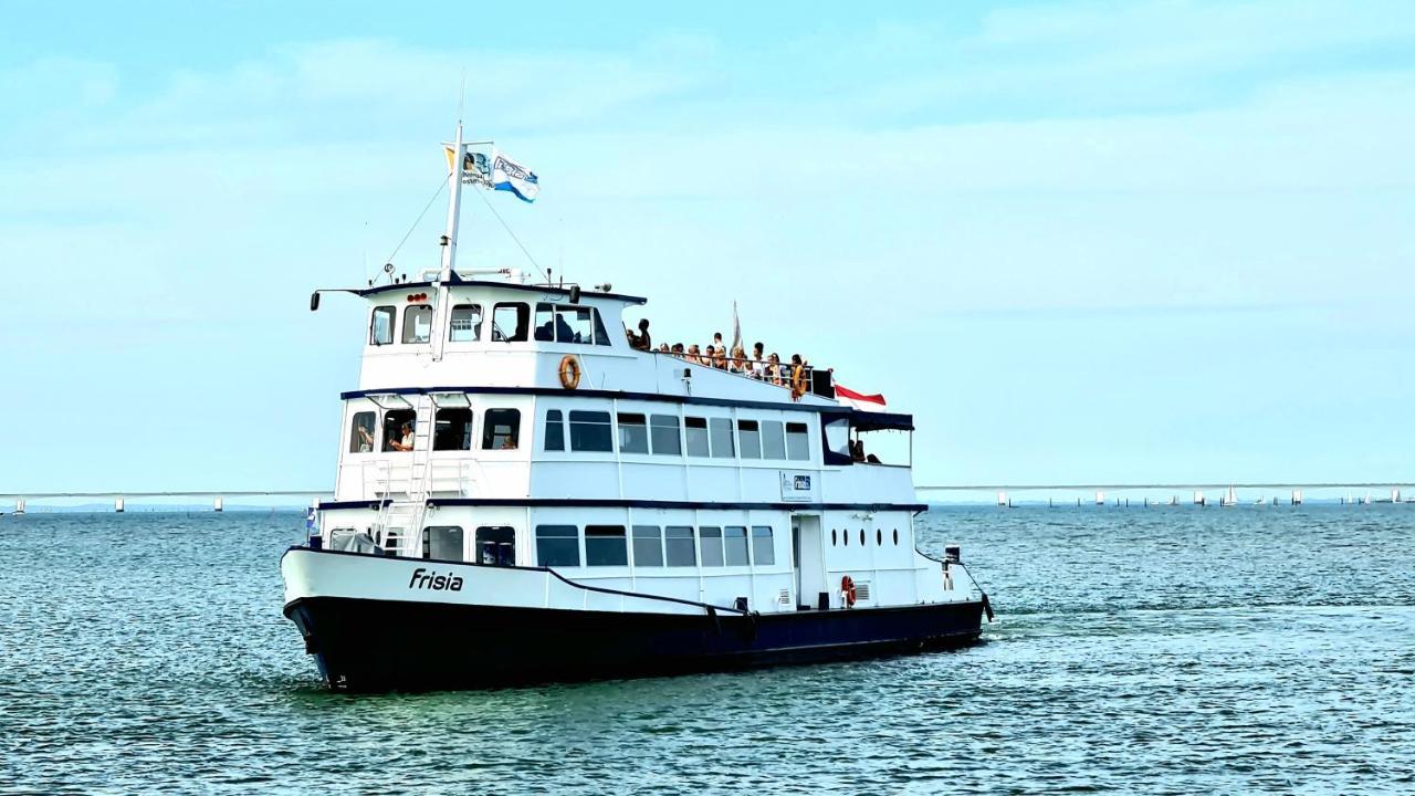 De Corner Van Zeeland Met Jacuzzi Sint-Annaland Extérieur photo
