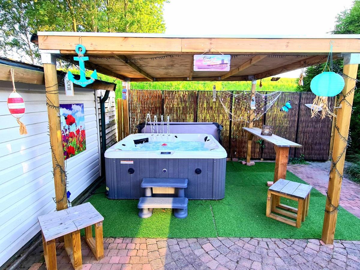 De Corner Van Zeeland Met Jacuzzi Sint-Annaland Extérieur photo