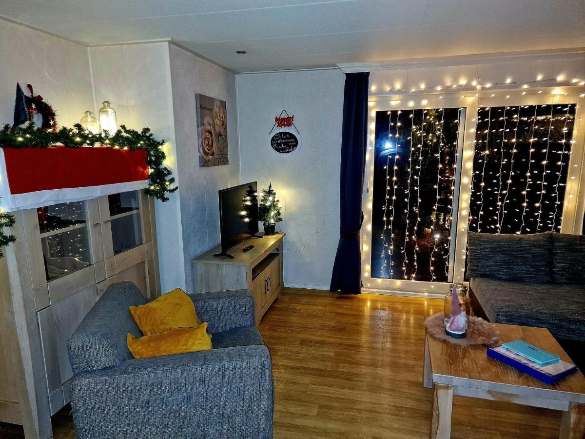 De Corner Van Zeeland Met Jacuzzi Sint-Annaland Extérieur photo
